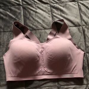 VS sports bra